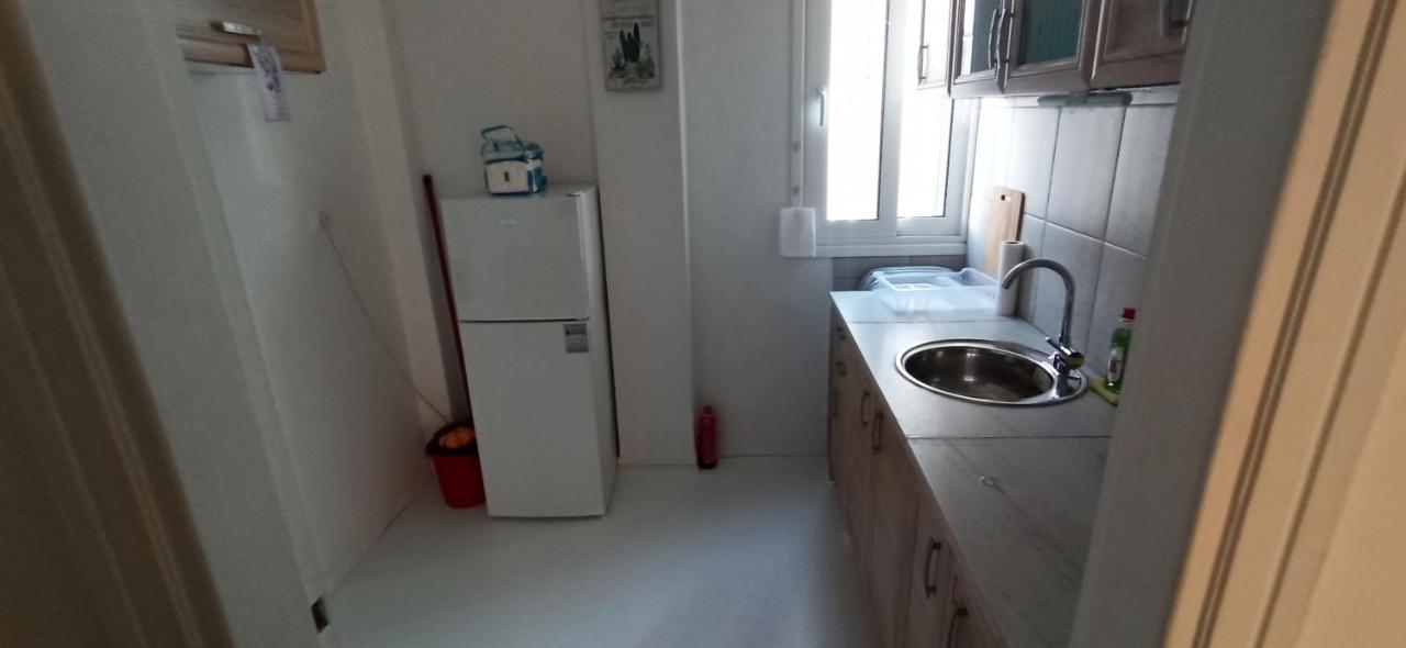Chris'S Athens Home In The Center Of Everything Екстер'єр фото