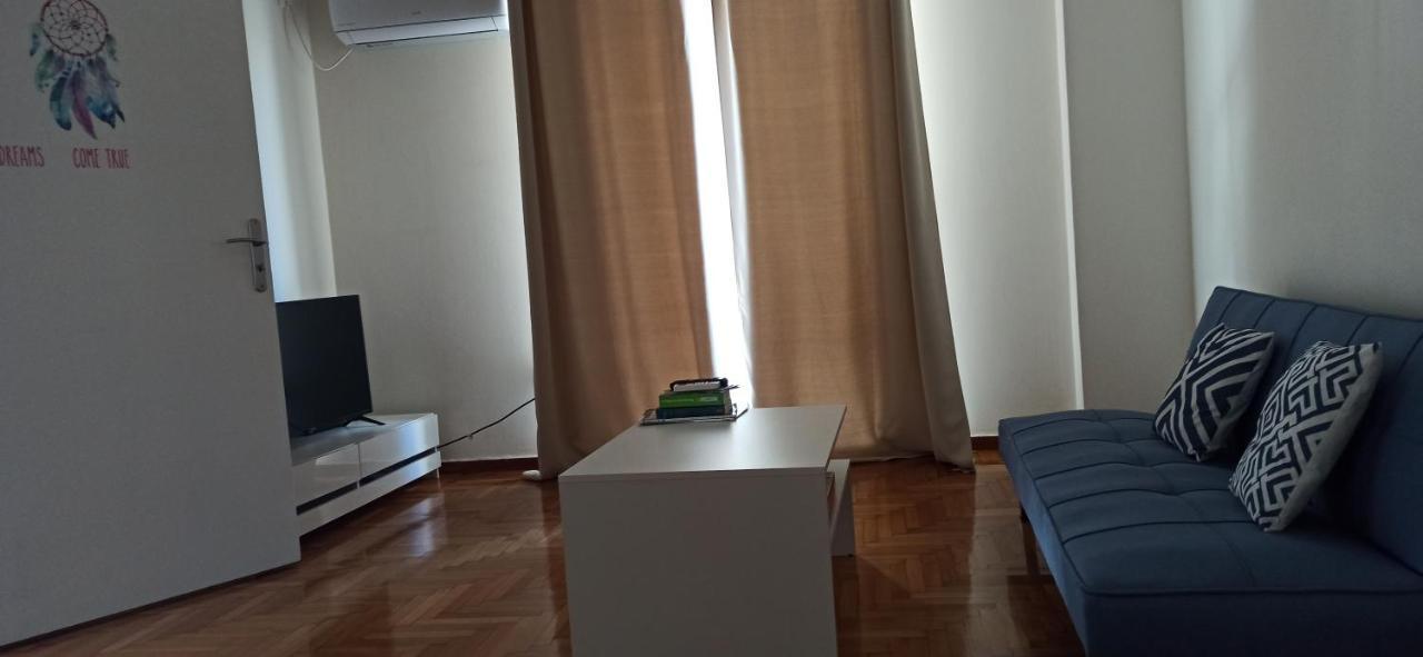 Chris'S Athens Home In The Center Of Everything Екстер'єр фото