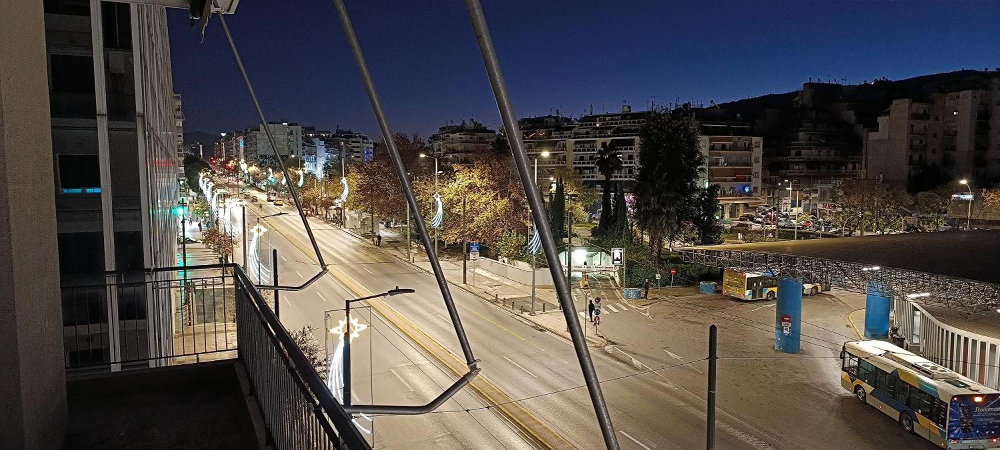 Chris'S Athens Home In The Center Of Everything Екстер'єр фото