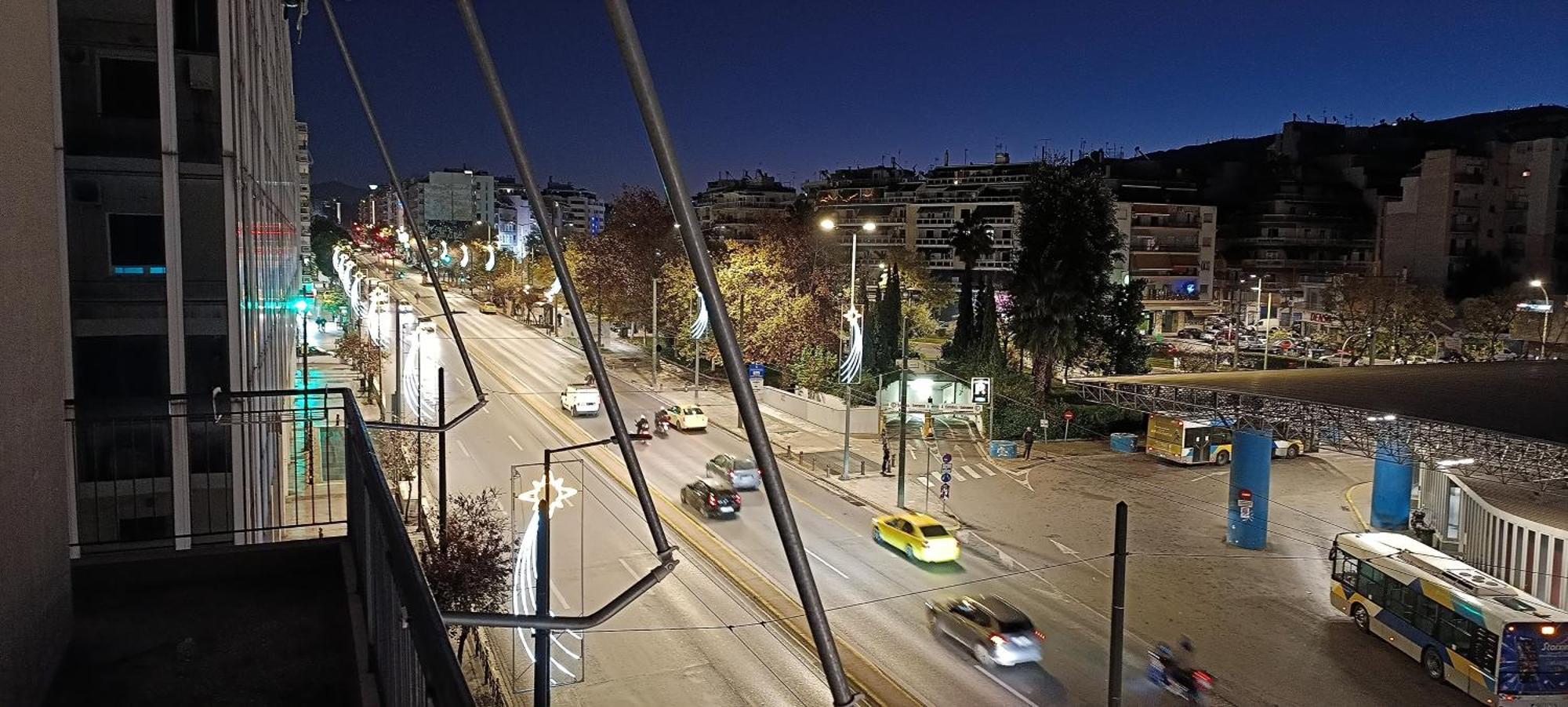 Chris'S Athens Home In The Center Of Everything Екстер'єр фото